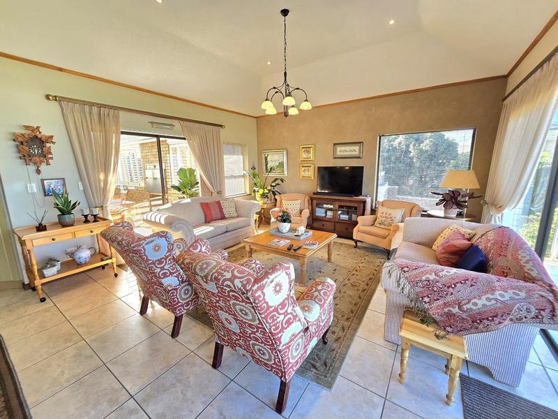 3 Bedroom Property for Sale in Glentana Western Cape